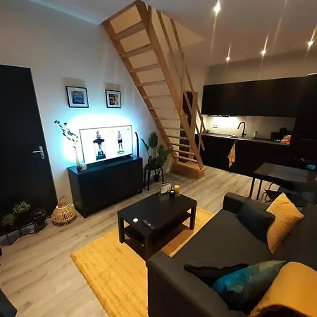 Deluxe Apartment